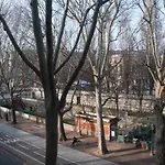 Splendid Apt In Buttes Chaumont