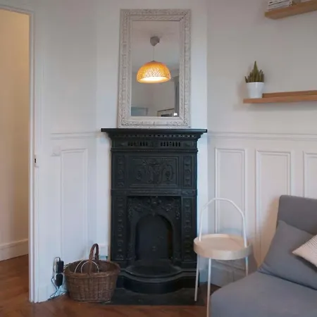 Splendid Apt In Buttes Chaumont Appartamento